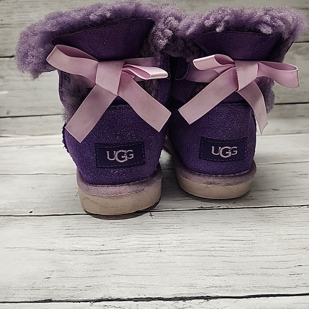 UGG Boot  Kids MINI BAILEY BOW II Violet Bloom Size 3 Purple - Picture 10 of 11